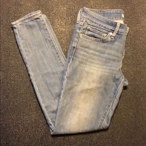 Levi’s 711 Skinny, size 25